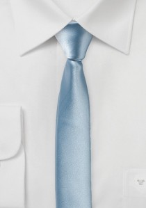  - Extra schmal geformte Krawatte hellblau