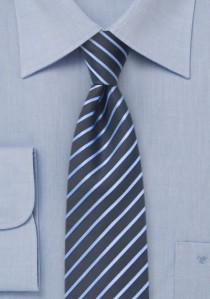 Schmale Streifenmuster-Krawatte dunkelblau