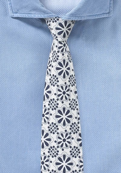 Moderne Baumwoll-Krawatte schneeweiß/navyblau - 